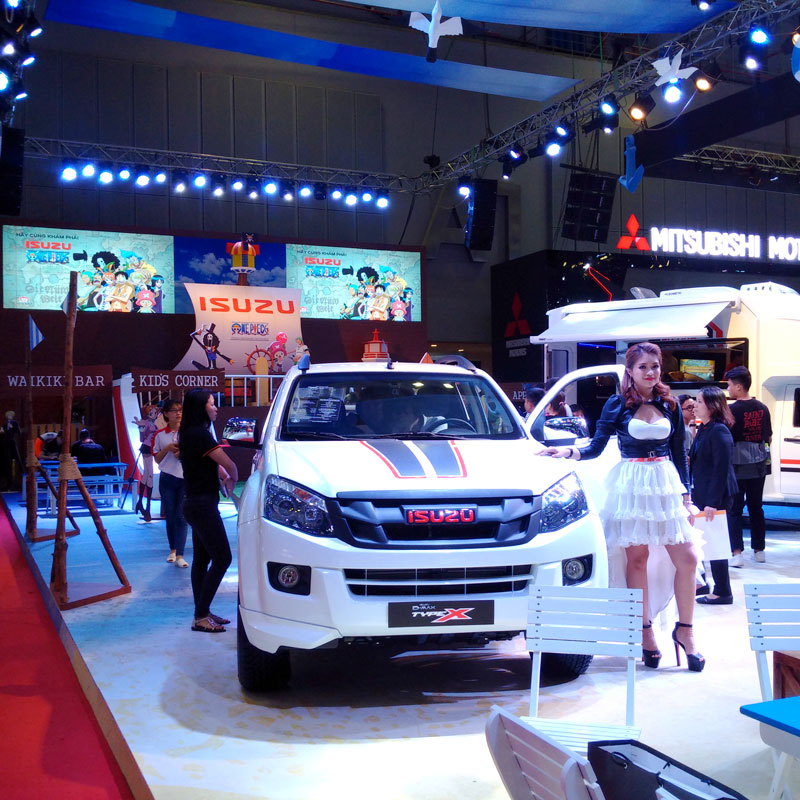 Thiết kế thi công gian hàng ISUZU